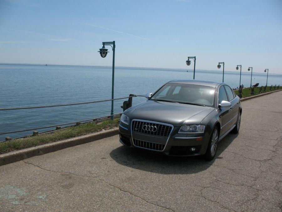  Audi S8 (D3) 2008 года  (NA) (фото 46 из 62)